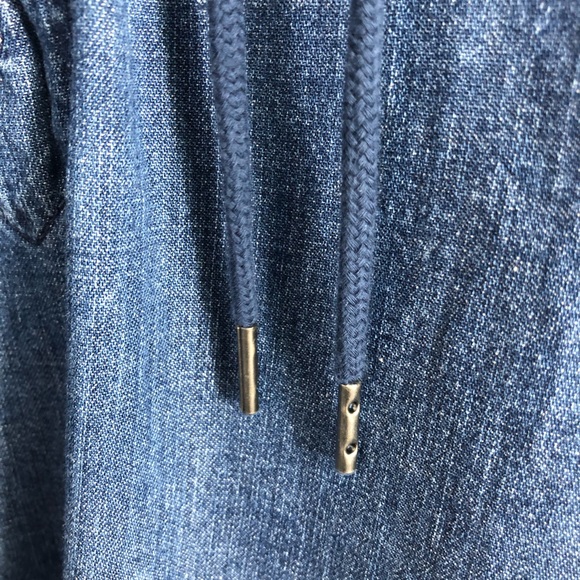 Madewell chambray lace front short sleeve top - Picture 3 of 7